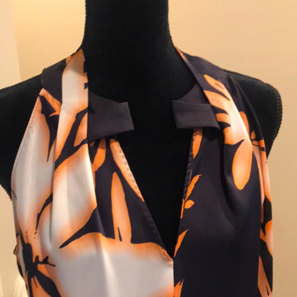 Tahari for Saks 5th Ave navy peach shell - Picture 2 of 4